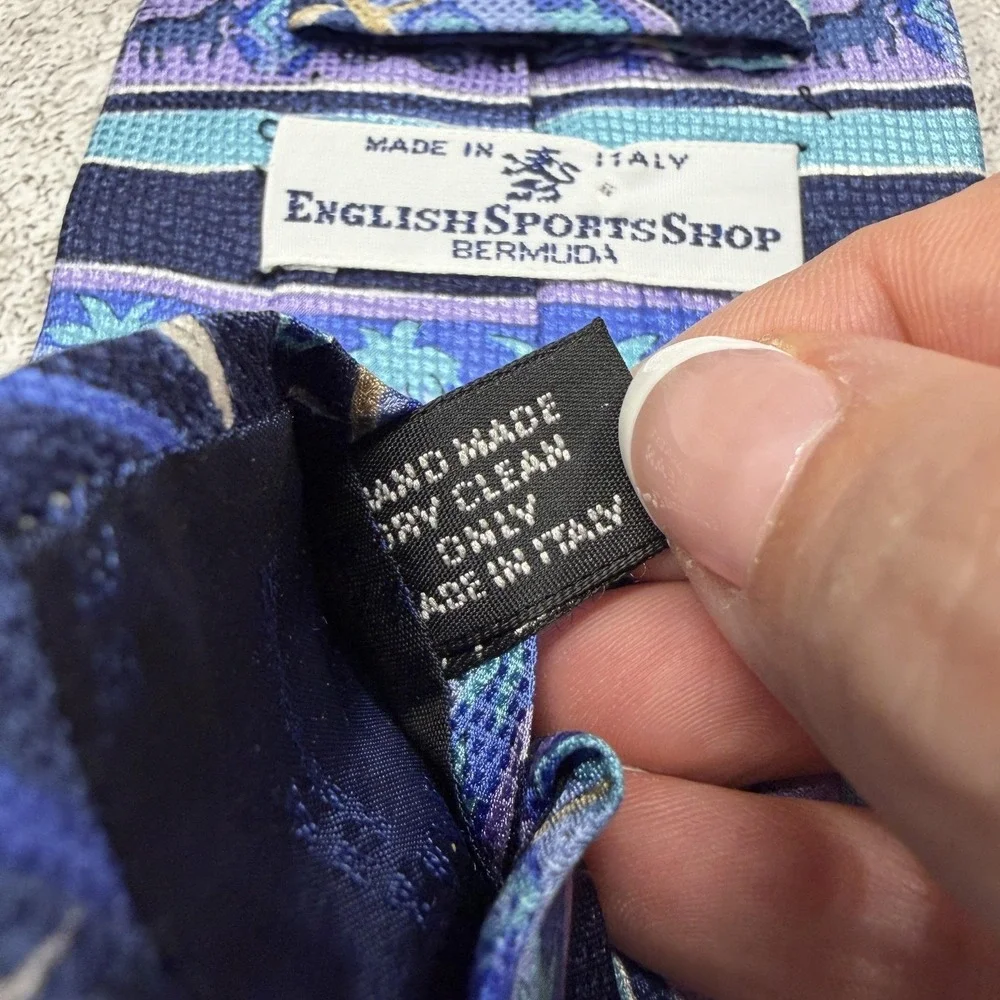 English Sports Shop 100% Silk Tie One Size Blue Striped Made‎ In Italy Necktie